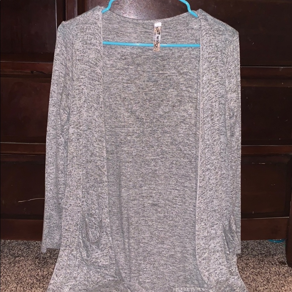 Women’s cardigan